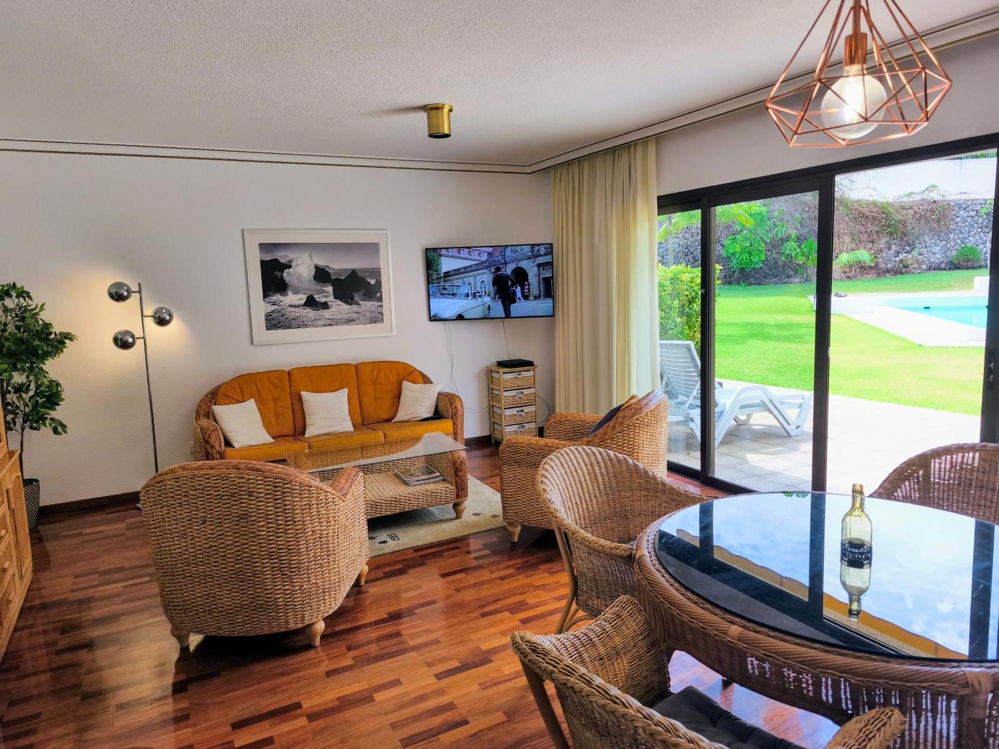 Elegant And Peaceful Aparments With Pool And Garden Apartment Puerto de la Cruz  Ngoại thất bức ảnh